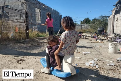 Amarga navidad espera a humildes hermanitas