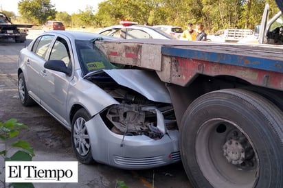 Opta por chocar en tráiler estático