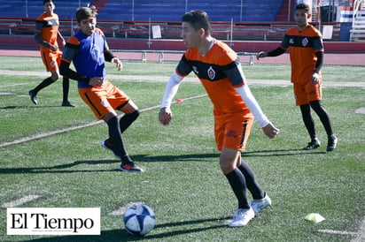 Reanuda entrenamientos el calor