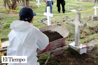 Encuentran fosa con 50 víctimas de ‘falso positivo’