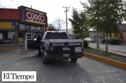 ASALTAN TIENDA DE CONVENIENCIA A PLENA LUZ DEL DÍA