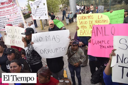 Exponen carencias del  IMSS a López Obrador