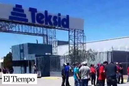 Reajustarán a 140 obreros de Teksid