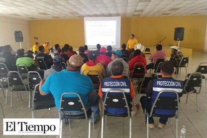 Capacitan a ejidatarios  para combatir incendios