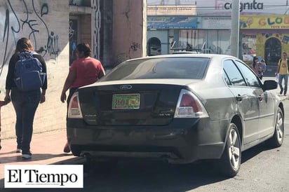 Denuncian a taxistas ‘piratas’