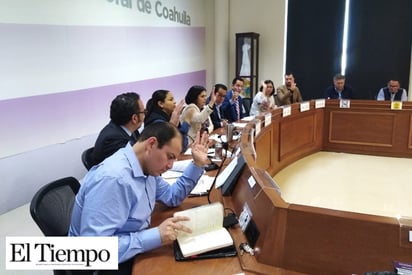 Buscan 10 independientes una  Diputación; Dos de Monclova