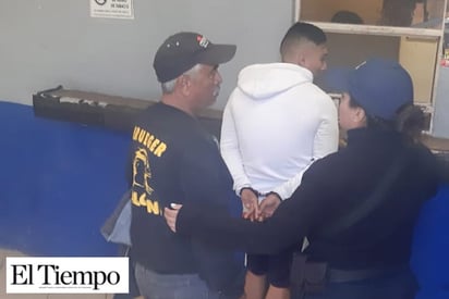 SE LÍAN A GOLPES PADRE E HIJO