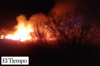 INCENDIAN PASTIZAL EN EJIDO DE NADADORES