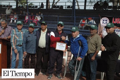 Premian a los campeones