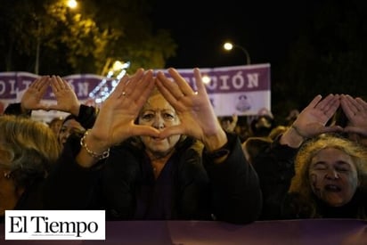 Rechazan tratado de  derechos femeninos