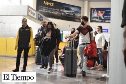 Mexicanos que llegaron de Wuhan a Francia podrían quedar en cuarentena