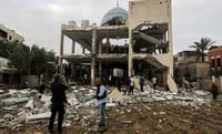 Bombardeo en escuela de Gaza deja al menos 22 muertos