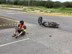 Motociclista termina lesionada tras chocar contra vehículo 