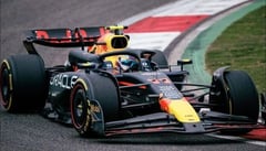 Checo Pérez largará segundo en el GP de China; Max Verstappen se quedó la Pole
