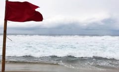 Suman 17 turistas rescatados por fenómeno de Mar de Fondo en playas de Mazatlán 