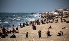 Dos niños mueren tras ola de calor en Gaza