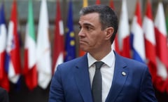Posibles escenarios en España ante la decisión de Pedro Sánchez de permanecer o abandonar la presidencia