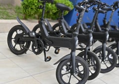 La asociación civil donó treinta bicicletas eléctricas a la Policía de Seguridad Pública de Acuña