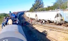 Migrantes varados en Cañitas, Zacatecas, detienen tren en su desesperación por continuar su camino hacia la frontera