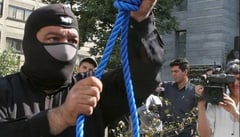 Irán intensifica las ejecuciones y 2 mujeres mueren en la horca: ONG