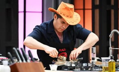 Raúl Sandoval sale de 'MasterChef Celebrity' por cocinar mal una langosta