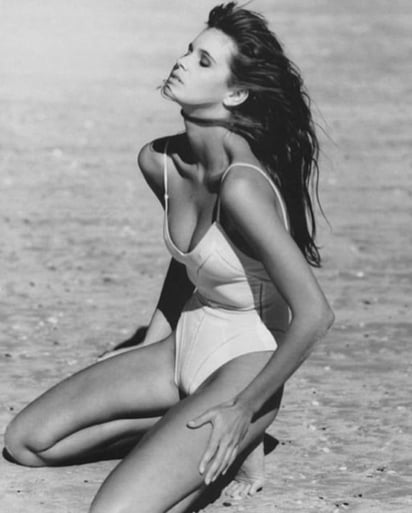 Elle Macpherson