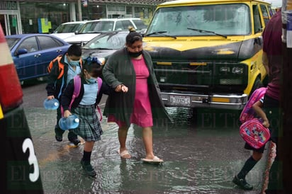 Así se vive el regreso a clases en Monclova