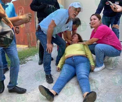 Claudia Garza del Toro entra en conflicto con personal del IEC