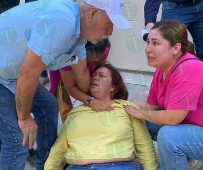 Claudia Garza del Toro entra en conflicto con personal del IEC