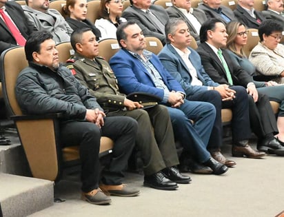 Carlos Villarreal Pérez toma protesta como alcalde de Monclova