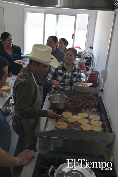 MARCA DE AGUA VERTICAL - 1