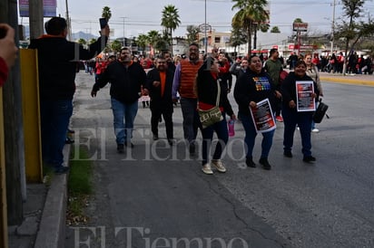 Manifestación y Marcha de docentes contra la ley del ISSSTE