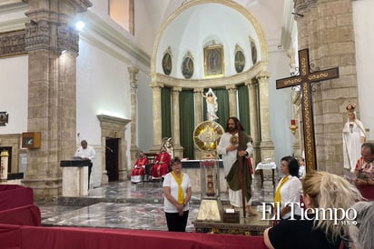 Reliquia de San Judas Tadeo llega a la parroquia Santiago Apóstol en Monclova