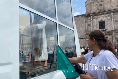 Reliquia de San Judas Tadeo llega a la parroquia Santiago Apóstol en Monclova