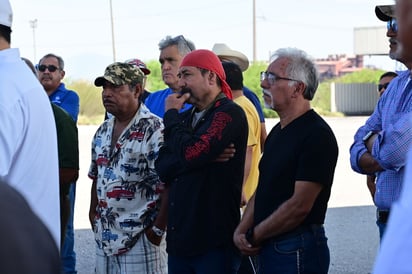 Se reúnen Obreros de  AHMSA
