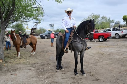 Cabalgata del aniversario  No. 336 de Monclova