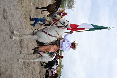 Cabalgata del aniversario  No. 336 de Monclova