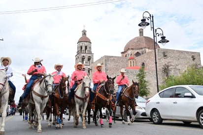 Cabalgata del aniversario  No. 336 de Monclova