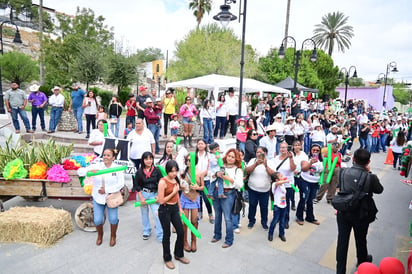 Cabalgata del aniversario  No. 336 de Monclova