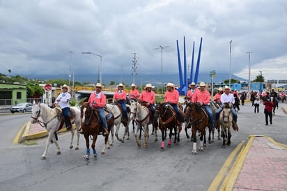 Cabalgata del aniversario  No. 336 de Monclova