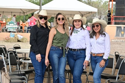 Cabalgata del aniversario  No. 336 de Monclova