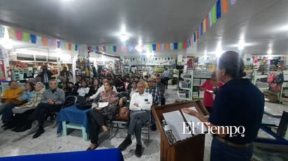 Presentación del libro El Pequeño monclovense  ilustrado de Juan Latapí