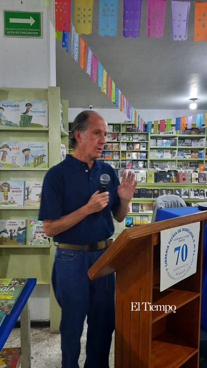 Presentación del libro El Pequeño monclovense  ilustrado de Juan Latapí