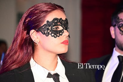 Pasarela CIMACO "Glamur Medieval"