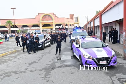 Civismo y tradición destacan en el desfile