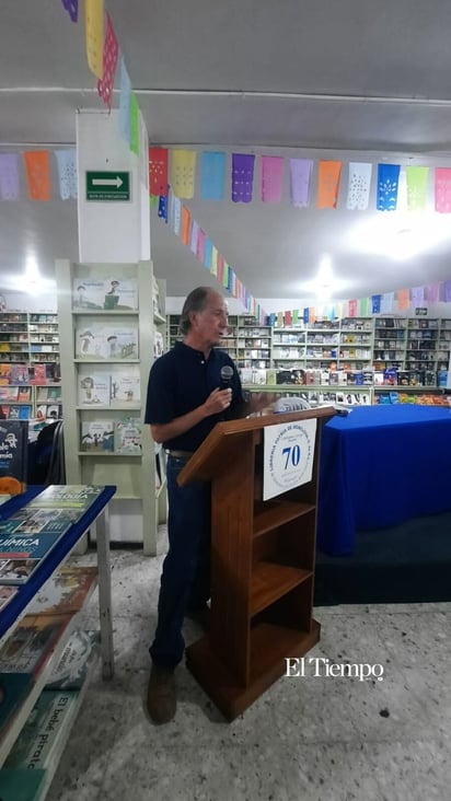 Presentación del libro El Pequeño monclovense  ilustrado de Juan Latapí