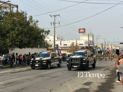 Desfile revolucionario en Monclova