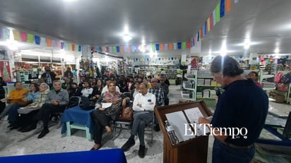 Presentación del libro El Pequeño monclovense  ilustrado de Juan Latapí