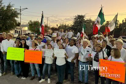 Manifestación en #Monclova encabezada por jóvenes de la generación “Z”.