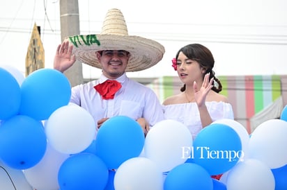 Civismo y tradición destacan en el desfile